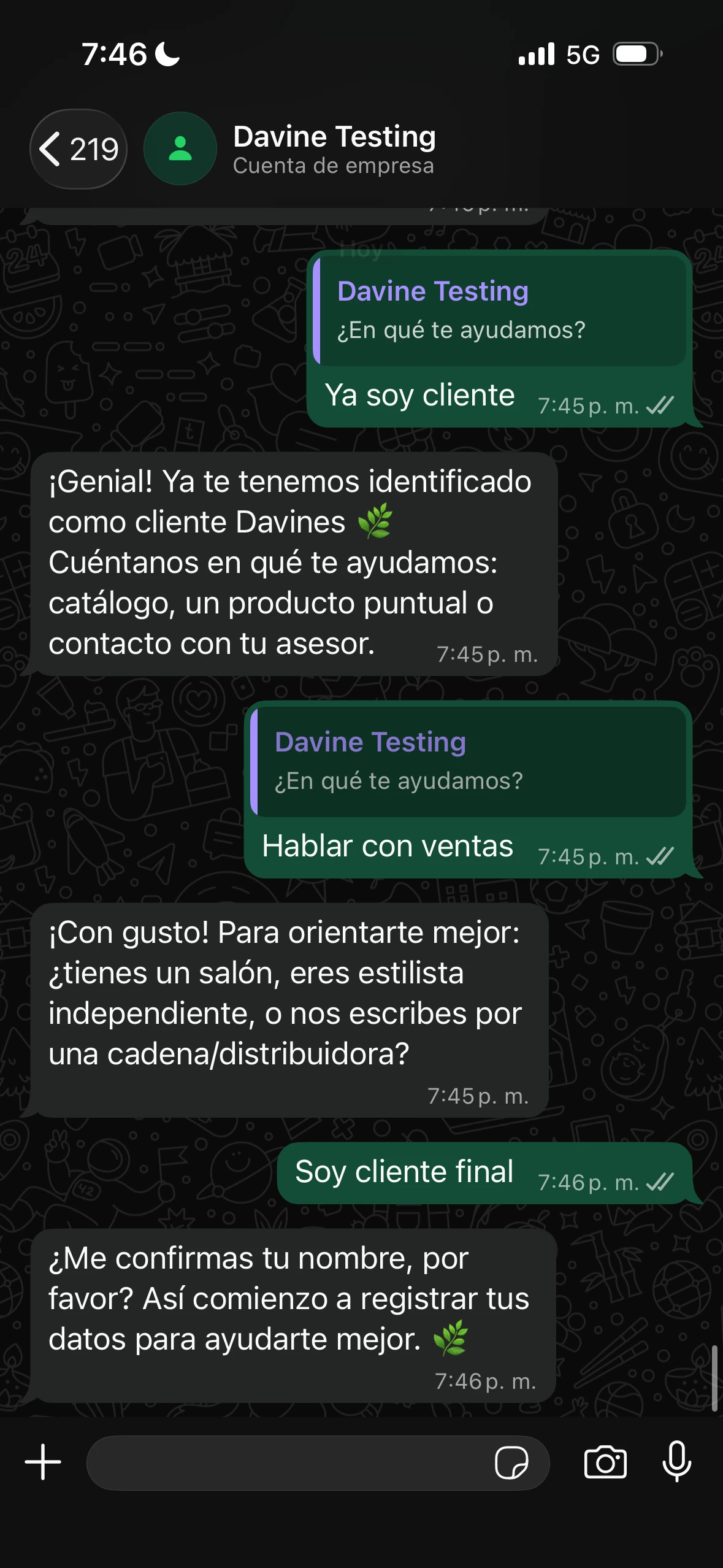 Conversación de prueba: el usuario elige «Hablar con ventas», el bot pregunta si es salón, estilista o distribuidor y pide el nombre